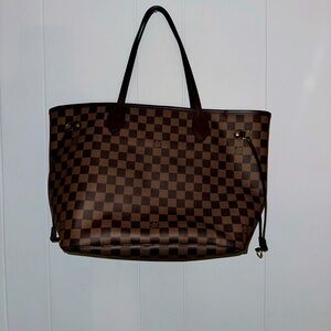 Louis Vuitton Damier Ebene Neverfull MM